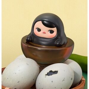 POP MART Pucky Egg Beanie Series (BNIB- 🖤Century Egg)